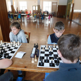 Šachový turnaj škol