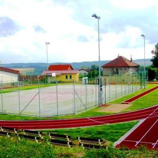 Sportovní hřiště s umělým povrchem v Přibyslavi
